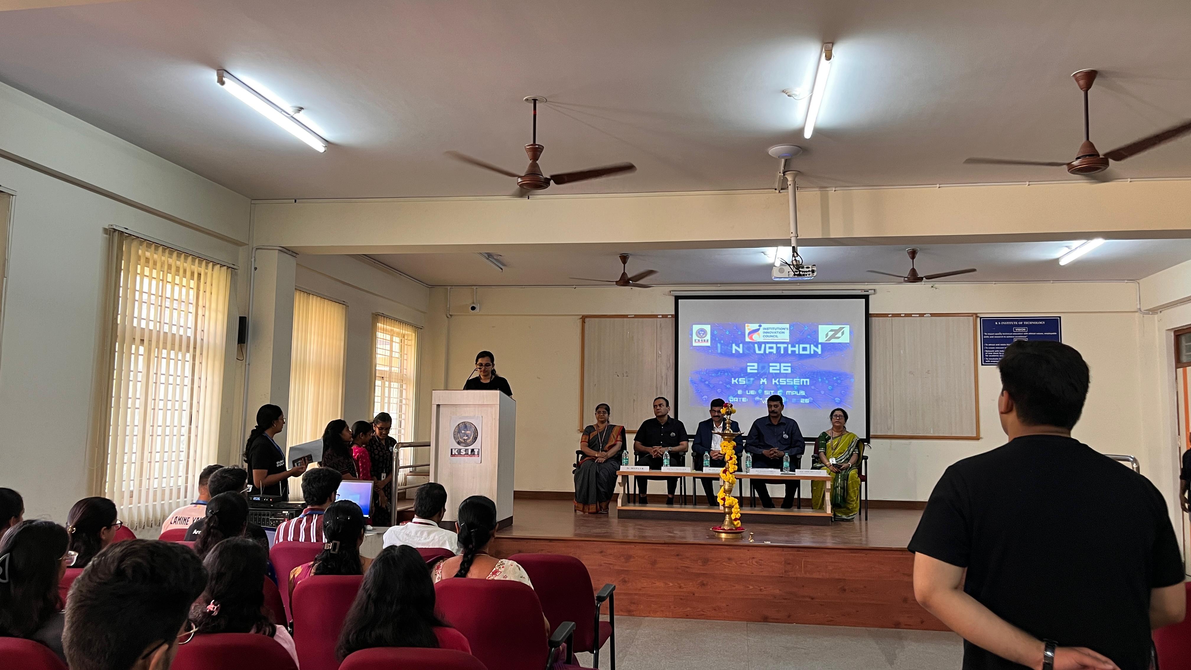 Innovathon event photo 6